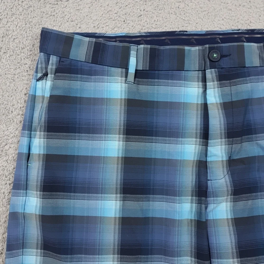 Tommy Bahama Shorts Mens 40 x 9.5 Blue Plaid IslandZone Chino